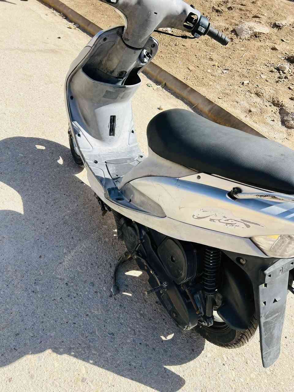 السلام عليكم دراجه ماكس منغولي ملاح فوال بعدهن عل وضع الوكاله صارله شهر من طالعه من المعرض مكينه ناعمه تجي وتشوف شلعه معدل تخبل السعر خاص ا


**إذا كنت صاحب هذا الإعلان وتريد حذفه لأي سبب، رجاءا أرسل رسالة إلى الدعم الفني**