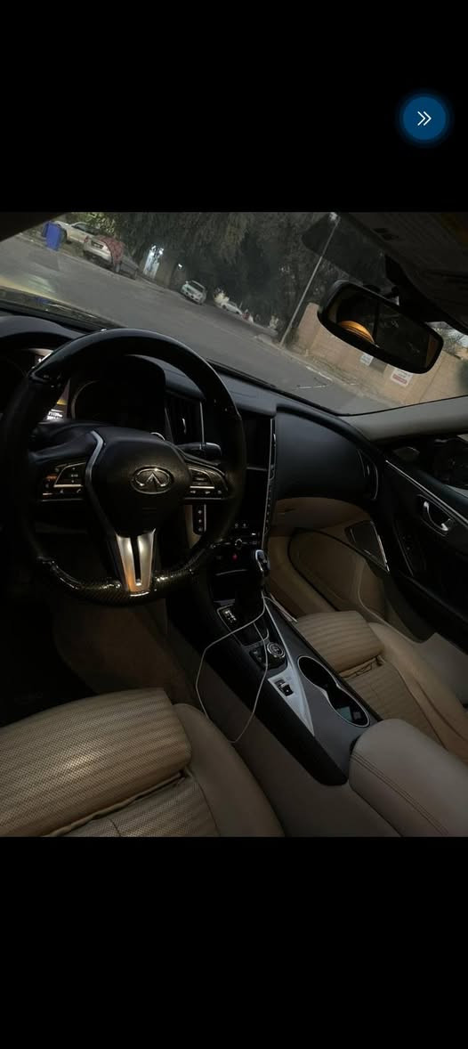 السلام عليكم للبيع 1/1 Infiniti Q50 luxury 2019 المحرك V6 3000cc twin turbo موصفات ريد سبورت گير أوتوماتيك سبع سرعات + سبورت عادي  المواصفات:  • 5 أنظمة قيادة (Eco, standard, sport+, personal)  • رادار أمامي (مانع تصادم)  • حساس مطر (ماسحات أوتو)  • فتحة سقف  • كشنات جلد  • كاميرا خلفية دوارة  • دبل شاشة خرائط + الرحلات وصرف البنزين مخصص  • شاشة + نظام التكييف + نظام الصوتيات بشاشة أخرى  • بصمة + دخول ذكي مماثل للبرادة  • إنارة ترحيبية على الأرض + مقابض الأبواب + المراية  • إشارات ليد أمامي خلفي + مراية  • كشنات أمامية كهربائيات بالكامل  • جامات أوتو بالكامل مراية كهربائية  • مرايات بالكامل ذاتية التعتيم (وضع ليلي تلقائي)  • لايتات أمامي ليد نهاري + ليزري عالي ناصي + كشافات ضباب ليزري  • لايتات خلفي + البك لايت أبيض زينون  • صندوق جاك هايدروليك

السعر 16500$


**إذا كنت صاحب هذا الإعلان وتريد حذفه لأي سبب، رجاءا أرسل رسالة إلى الدعم الفني**