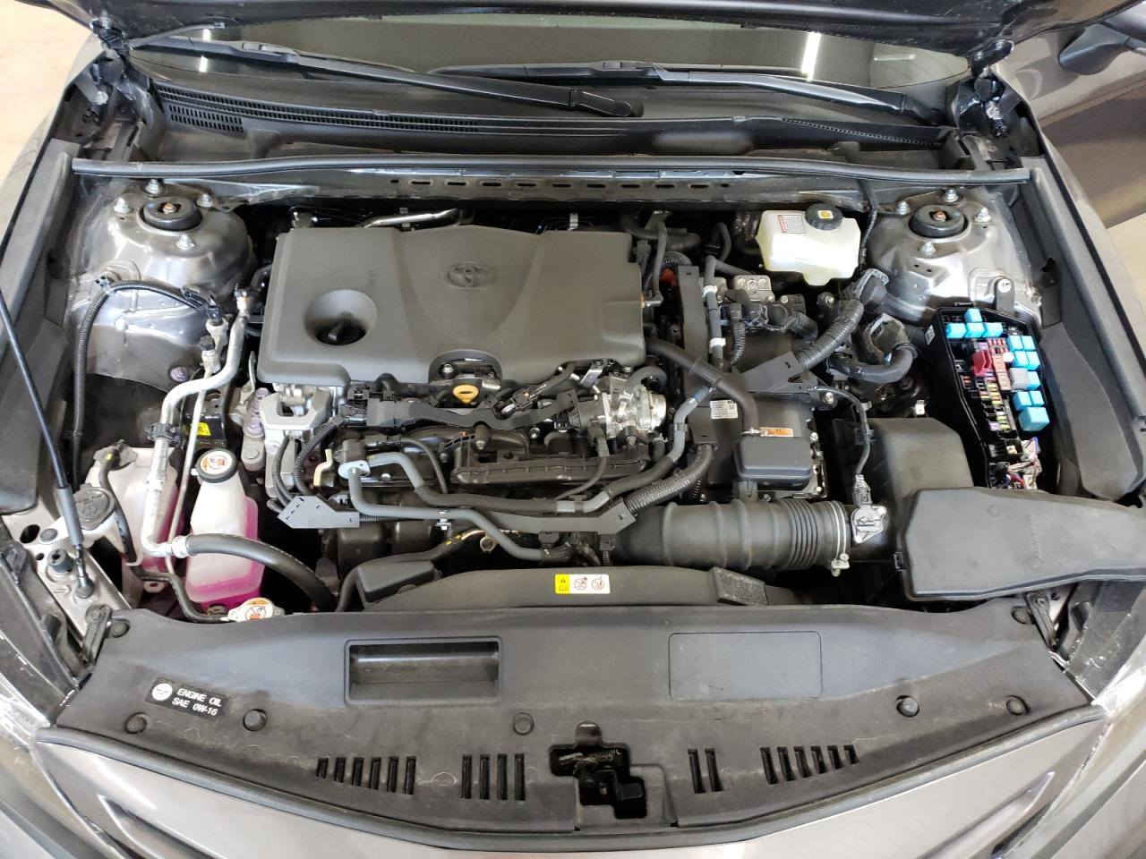 السلام عليكم كامري امريكي 2023 se هايبرد se night shade
بدون ايرباك لون شمباني او برونز رقم بغداد 

بچم كبس حادث جاملغ خلفي و شوية من قبغ الجنطة فقط بدون دواخل بدون حوض بدون ايرباك وتصليح درجة أولى 

فئة se الرياضي فول عدا الفتحة 

محرك 4 سلندر 2500 هايبرد 

ماشية ٣٣ 

تشغيل عن بعد

بصمة تشغيل وأبواب وصندوق و دخول ذكي

كشنات جلد لونين و كهرباء وتدفئة 

تدفئة ستيرن

تبريد منفصل قطعتين 

شفتات سرعة بالستيرن

فول تحكم ستيرن كامل

وضعيات قيادة متعددة eco, normal, sport

وضعية القيادة ev mode فقط كهرباء 

شاشة كبيرة car play و android auto 

كاميرا خلفية دوارة ورادارات تحذير مع الكاميرا عند الرجوع للخلف 

رادار امامي و جانبي وخلفي وتحديد مسار و كروس سرعة تفاعلي ( قيادة ذاتية ) 

مانع تصادم 

مانع تزحلق 

رادار جانبي بالمرايات (نقطة عمياء) واشاير بالمري

ويل كب رياضي و جنح خلفي بلادي

هاند بريك دگمة

اوتو هولد

لايتات زينون بلادي 

رقم بغداد كامل ومثبت لوحات

السعر 218$ وبيها مجال بسيط 

السيارة موجودة في بغداد الغزاليه

*********** اتصال واتس اب
