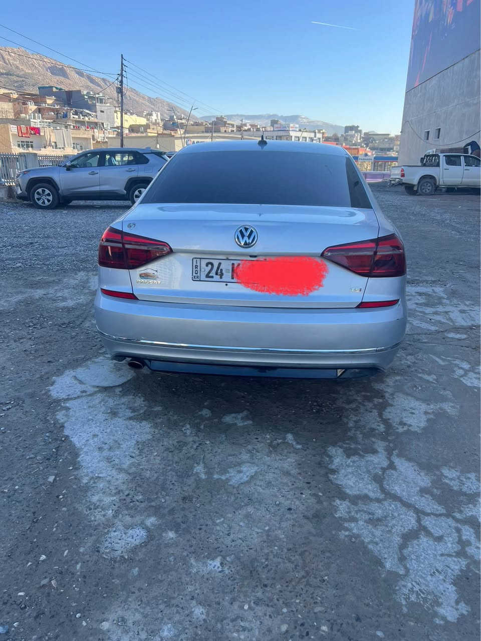 پاصات 2018 بولند چملغ صبغ گيرومحرك بشرط وإرباگ دشبول طاگه بيهاواحد شواصي رقم وسنوي جديد  ☎️*********** دهوك, العراق
