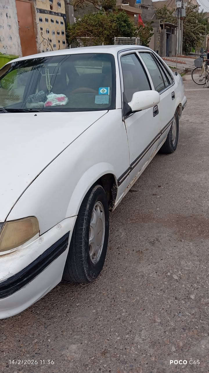 السلام عليكم
برنس 1995
رقم ديالى انكليزي هزة وسنوية جديدة بسمي
ديالى بلدروز 
السعر 32وبيهة مجال اتصال 
***********
