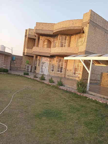 سلام عليكم دونم للبيع بي بناء 3ابيوت
في التاجي ام العظام 
السعر 700مليون 
الاستفسار اتصال برقم 
***********
***********
