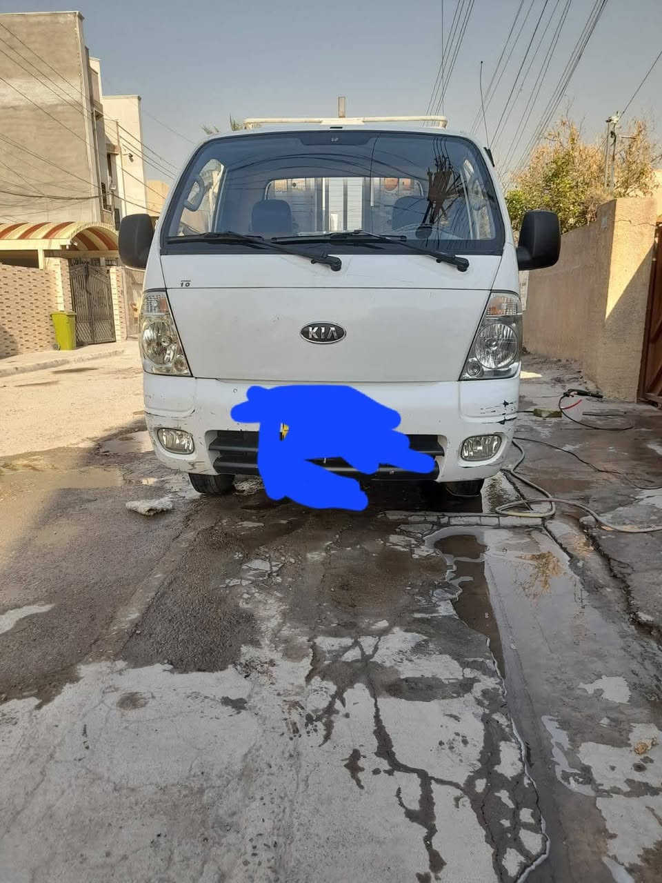 سلام وعليكم كيا فحل تك قمار 2010رقم أربيل أنكليزي جديد سنويه هزه جديده باسمي مداور أو وكاله سياره جاهزه كفالة عامة مكينه كير اكسل شاصي رقم شاصي كشر بدون ضربة بدون صبغ بدون خياس حلوه سياره جاهزه 
للاتصال ***********
المكان السياره اربيل
