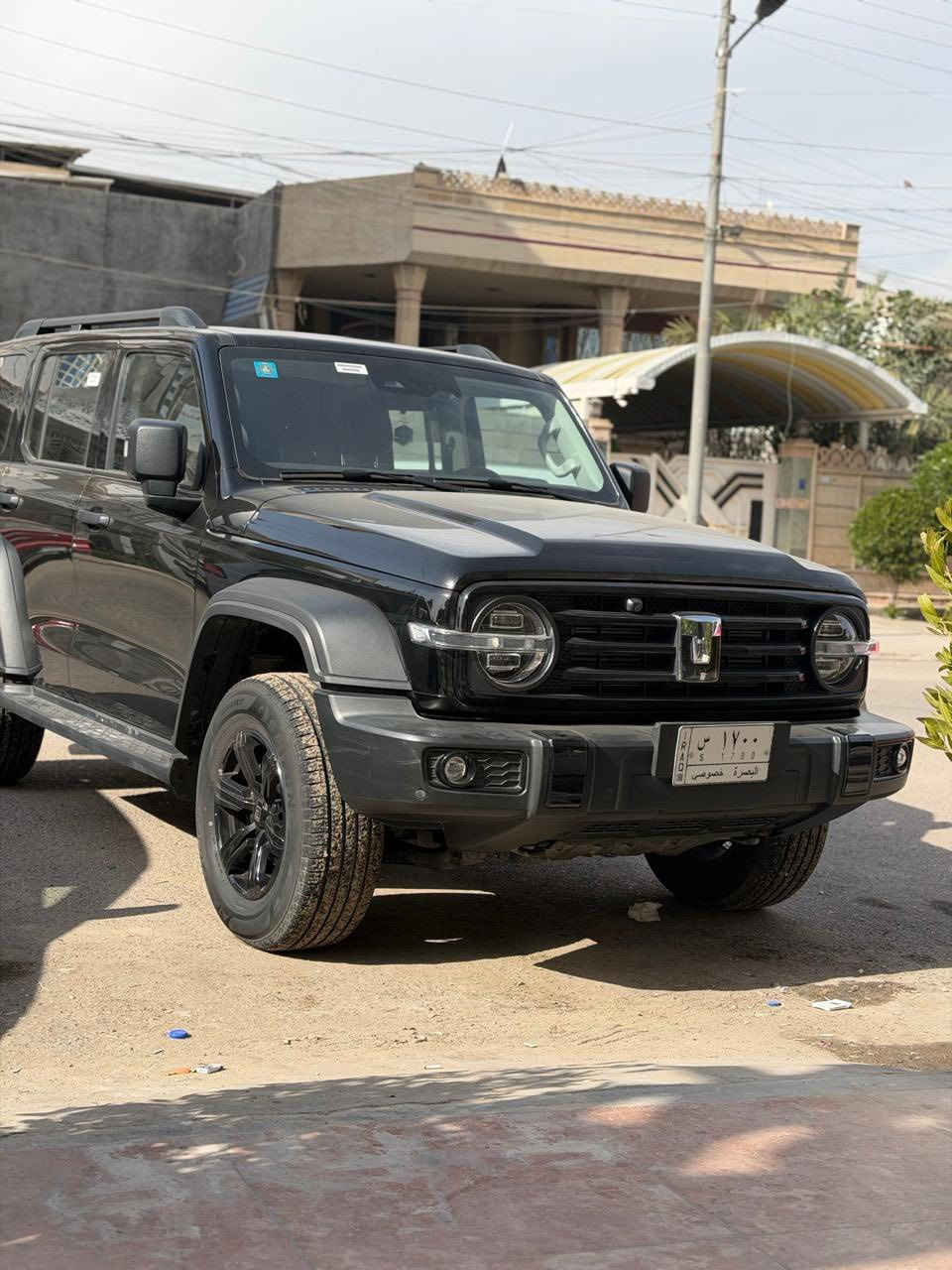 السلام عليكم
سياره تانك 300 موديل 2024 كفاله عامه
السياره مغلفه نانو بلكامل 
تخم تاير جديد 
السياره فول موصفات 
كراسي الاماميه كهرباء
تبريد تدفئه كشنات
فتحه سقف 
بصمه تشغيل 
السياره ماشيه 31 الف كم
السعر 42 مليون عراقي وبيه مجال
ملاحظه….السياره بعده داخل ضمان الشركه 
السياره بدون هذا الرقم بيه رقم عادي
لأستفسار : ***********
