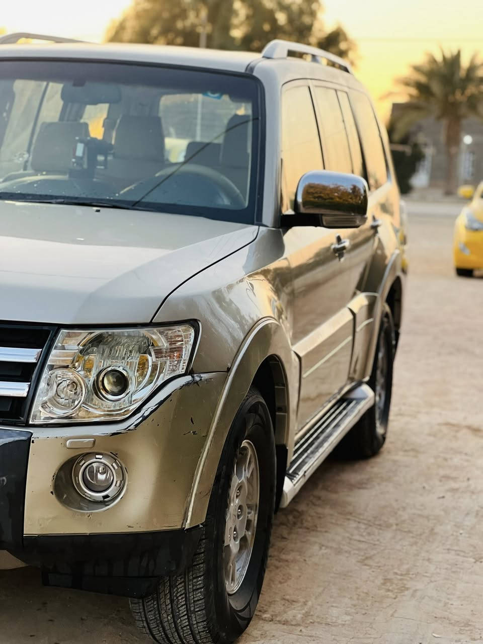 🔹 السيارة: ميتسوبيشي باجيرو
🔹 الموديل: 2008
🔹 المنشأ: خليجي
🔹 اللون: ذهبي
🔹 الحالة: كفالة عامة

📍 موقع السيارة: الديوانية / السدير

📞 رقم الهاتف: ***********

غير متواجد ع الفيس
