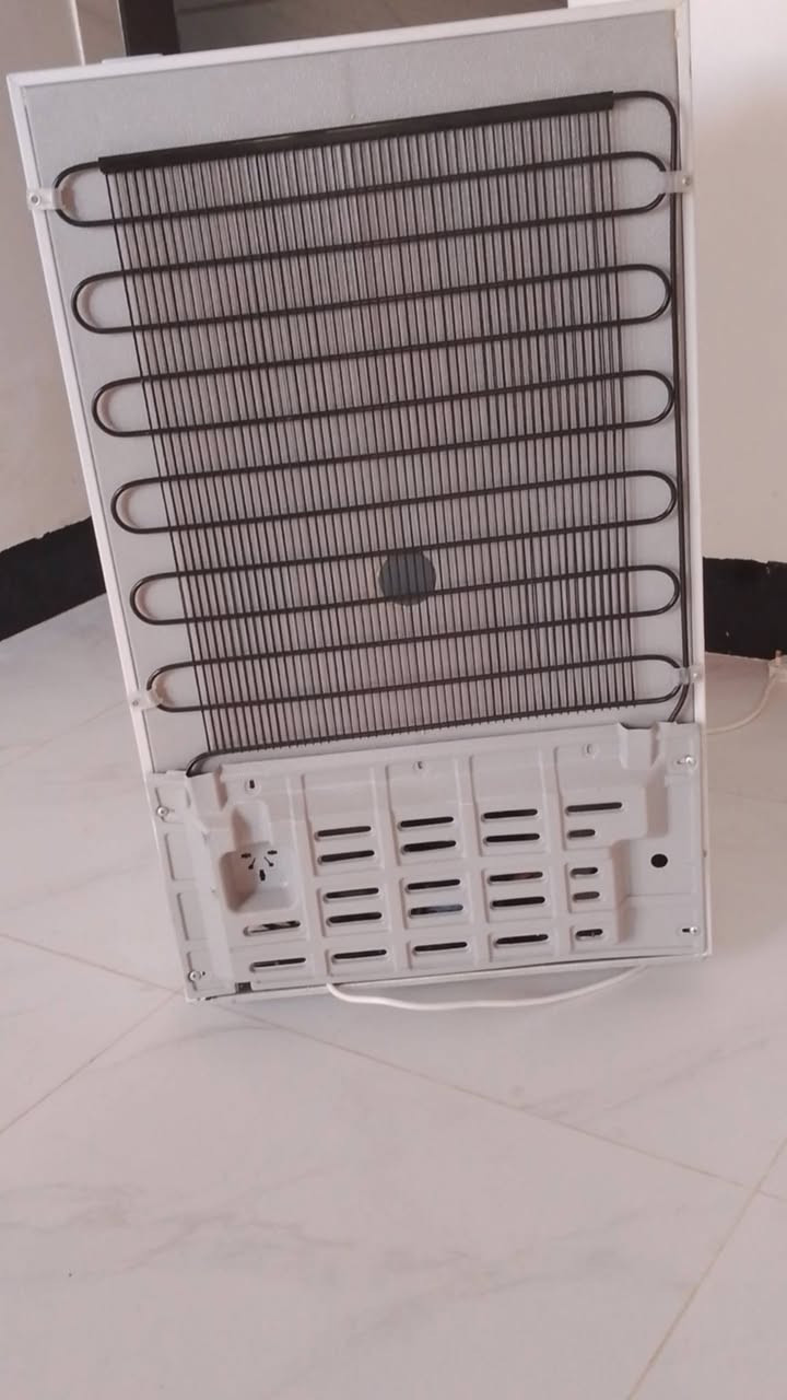 للبيع ثلاجه صغيره سعرها ١٠٠ وبيها مجال العنوان ١٧ تموز


**إذا كنت صاحب هذا الإعلان وتريد حذفه لأي سبب، رجاءا أرسل رسالة إلى الدعم الفني**