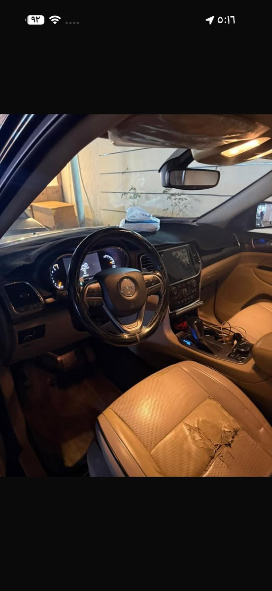 جيب لاريدو 2019
فئه  لبتوب اعلى فئه 
فول ١/١
مكفوله كفاله عامه  خلجيه 
ماشيه ٤٩ ميل 
السعر 285 ورقه
مكان الشعب.  
*********** وتساب
