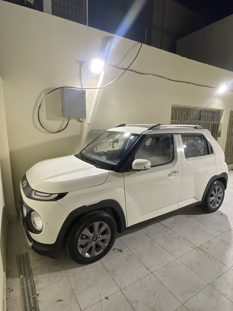 👈🏻{هونداي كاسبر 2022}👉🏻
HYUNDAI  CASPER 2022

المسافة المقطوعه :-25,000 km 
اللون :- ابيض 
الموديل:-2022
حجم المحرك 3 سلندر تيربو صاروخ 🚀 
تدفئة كراسي + تبريد 
تحكم سرعه
لايت زنون
حمالات سقف
 ويل كب 
انارة داخلة 
شاشة كبيرة 
فتحة سقف 
مرايا كهرباء 
تحكم مسجل
رادار امامي وجانبي وخلفي 
كشاف 
5 وضعيات قيادة 
بصمة 
تشغيل عن بعد 
كامرة 
اشاره بالمرايا 
حساس تجاوز
حساس خلفي
قيادة الية 
تحديد مسار
 السعر:-100 ورقة  💵 بلاش وبيها مجال

مرقم قادسية بأسمي تحويل مباشر 

مكاني ديوانية بالمركز 
*********** واتساب فقط 
*********** اتصال فقط 

حادثها تبديل جاملغ امامي وقبق الجنطة بدون ايرباك بدون دواخل
