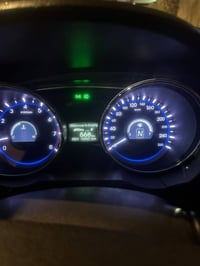 السلام وعليكم  سياره ماشيه 134  داخل بيجي واسود  محرك شرط كير شرط صدر ...