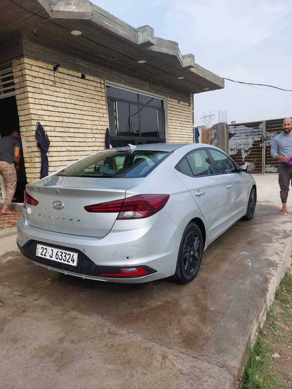 سلام عليكم الانتره موديل 2020 كير مكينه مكفولات كير AT مرغوب بسمنه سياره هزه جديده سونار صور حادث رقم صاحبهه مكان سياره الحسينية ***********رقم صاحبهه السعر 128بيهه مجال
