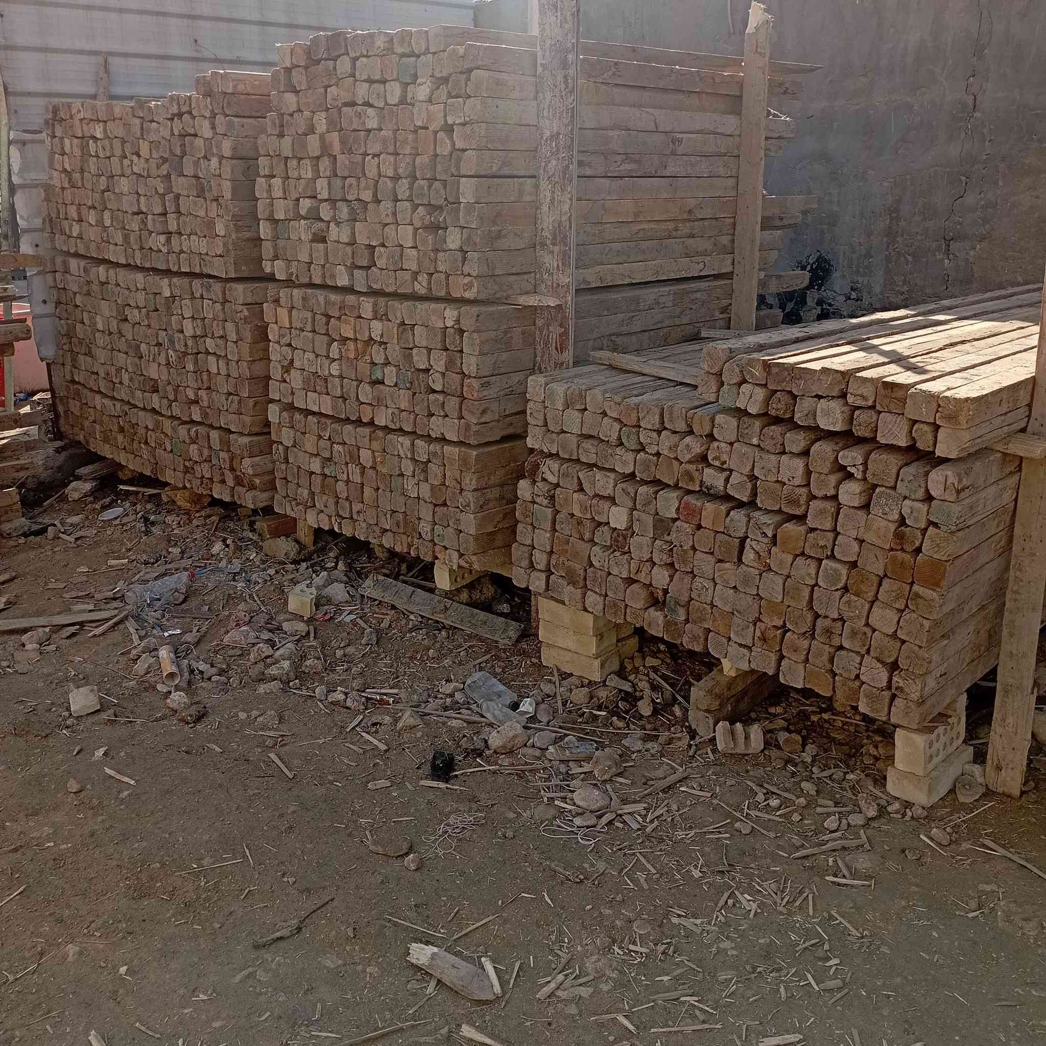 للبيع سيير نضيف جميع القياسات من 1 متر إلى 4 متر 
العنوان في بابل،  للاستفسار ***********
