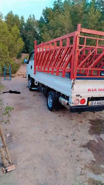 السلام عليكم سياره فحل مسكر 7كير مكينه شاصي كفاله عامه تخم تاير جديد السياره فول مواصفات موديل2016سياره بسمي تحويل مباشر سعر 140وبيهه مجال بصيط رقم الهاتف***********العنوان نجف  الرقم بابل انكليزي
