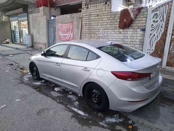 السلام عليكم شباب انتره موديل 17 ضررها شويه بالبنيد بدون صبغ رقم شمالي السعر 128مع التفاصيل 
صور امريكى 
والسونر بالعراق
الرقم ***********
