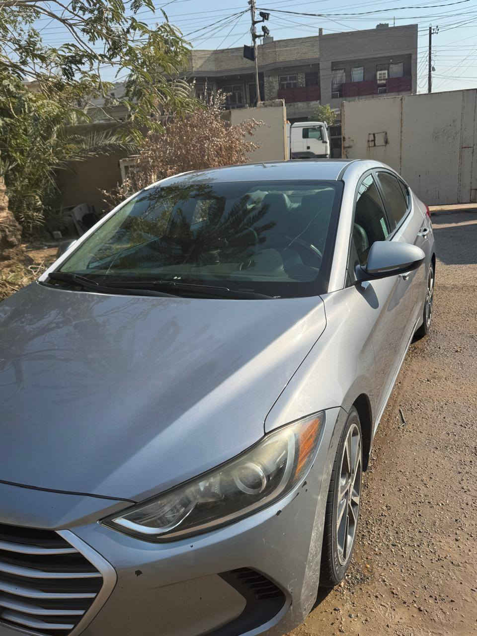 السلام عليكم شباب النترا امريكي 17ماشيه 92ميل مكفوله كفاله عامه مبدل بيهه دعاميه خلفي بس رقم بغددبسمي تحويل مباشر العنوان بغداد الزعفرانيه رقم التلفون ***********
