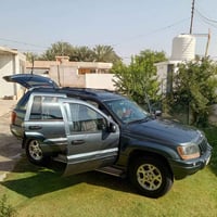 للبيع جيب شيروكي موديل 2000 كير ومحرك بطة 3000+شرط  صبغ جمالية فقط  تب...