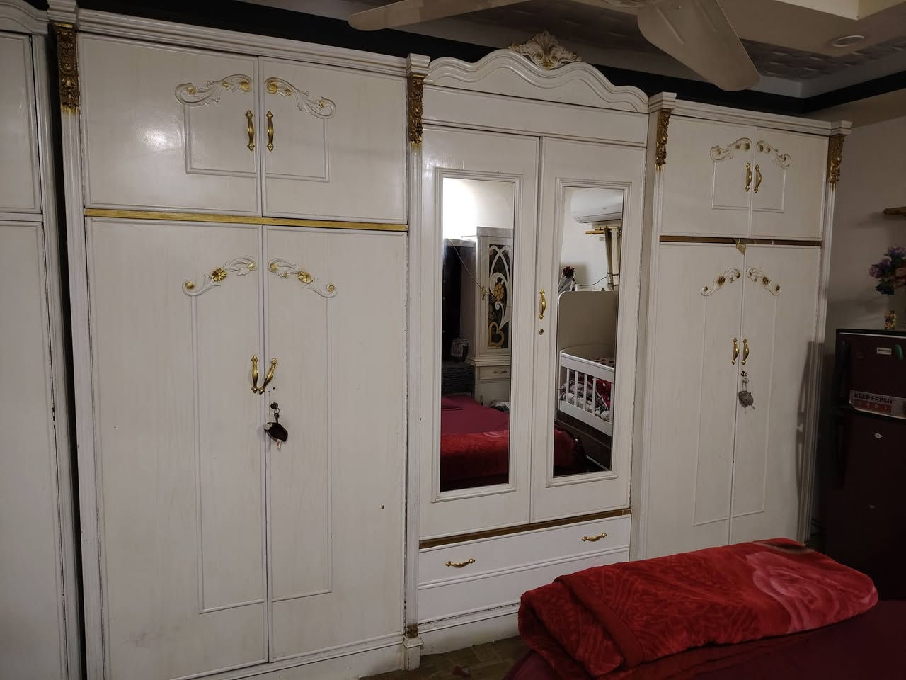 الكنتور 6ابواب مثل ما موضح الكم بلصوره الشراي يقيم بمى يرضي الله ابيع
مكاني بابل الهاشمية
للستفسار ***********
