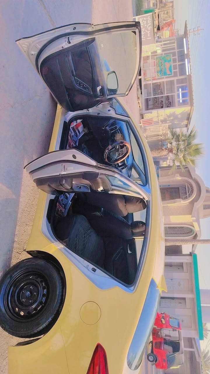 السلام عليكم كيا فورتي موديل 2018 وارد امريكي  رقم  بغداد تحويل مباشر سنوية للـ28 مصفرة هيئة وغرامات محرك 2000 دوش محرك وكير مكفول كير 6نمر تخم تاير جديد حدادية امامي وخلفي جديد باتري جديد شاشة كامره سيارة جاهزهه
الستفسار ***********
عنوان بابل السكندريه
