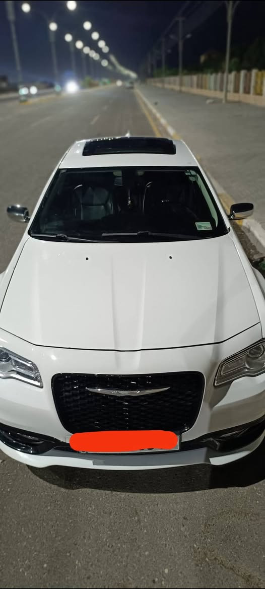 كرايسلر موديل 20 اصل معلايه 22 ب اسمي تحويل مباشر لمتد سياره فئة  C  سعرها 198 بيها مجال قليل للاستفسار *********** البصرة, العراق
