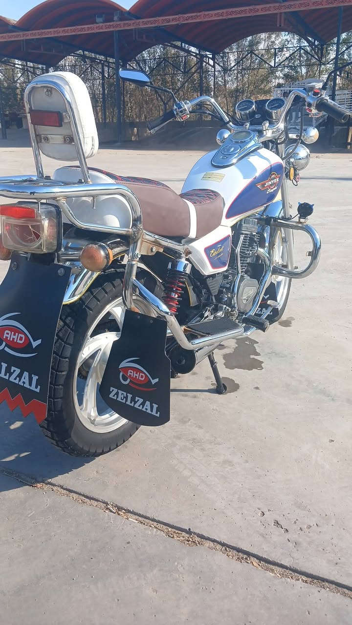 السلام عليكم دراجه جني للبيع موديل ٢١ كفاله عامه من شاصي وكير ومكينه وجديده مامتعوبه ناعمه كهربائيات كلهه شغاله مابيهه اي نقص أوراق كامله بس استنساخ مكانهه ديالى شهربان استفسار عل رقم *********** وسعرهه مناسب وجواهه تخم تاير
