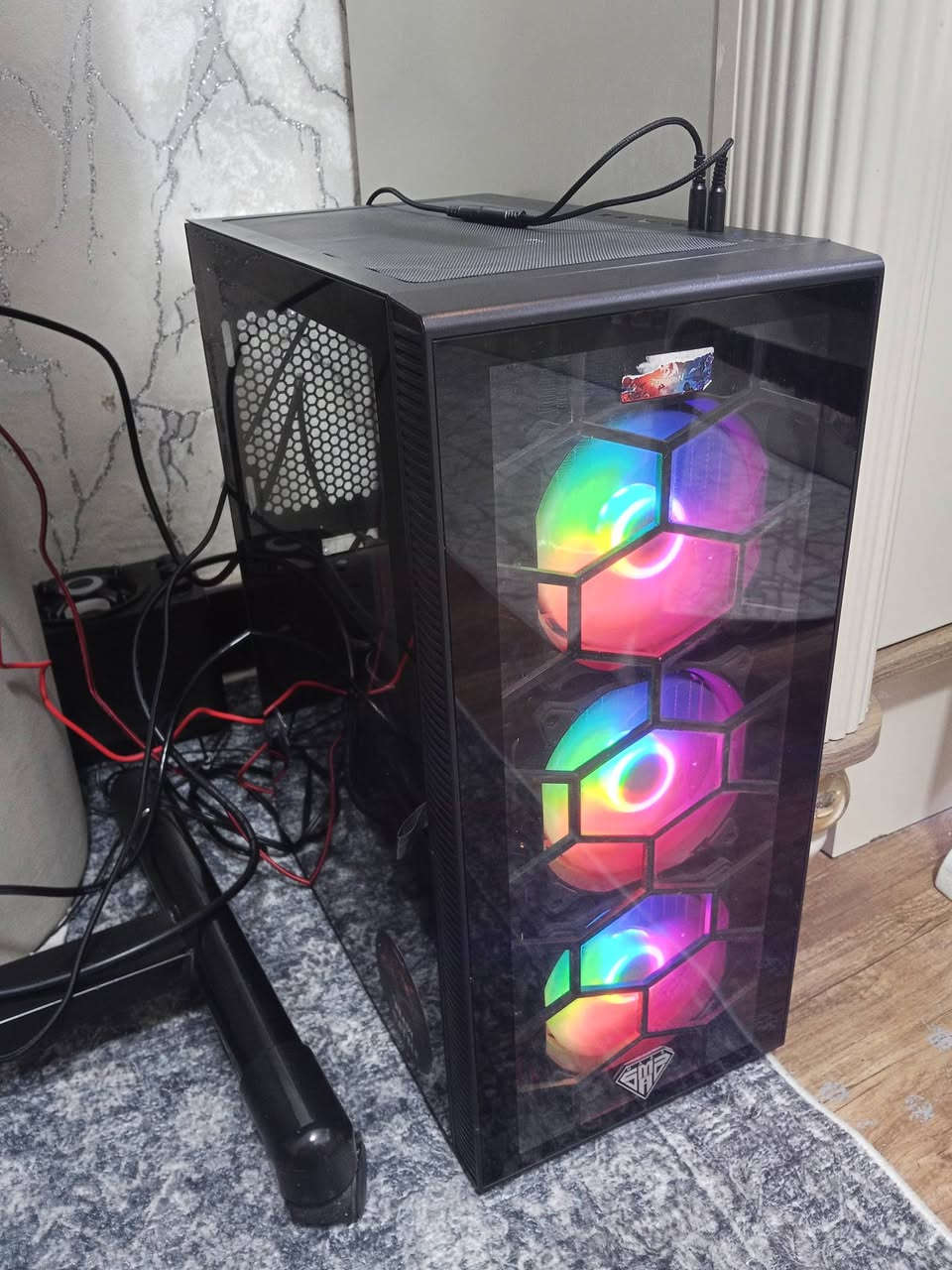 Pc متواضعه وعلى كد الحال عوزها بس تنضيف 
مذر بورد b450m h
رامات 16
كارت شاشه rx580 2048sp
باور سبلاي 1000واط الي مادري المن حاطه بتجميعه وهيا متحتاج هيج قوه 
مبرد مائي 360 ابو شاشه الي مادري شون انشد بلكيس العاوي هاذا 
شباب سعر 600 الف. وبي مجال بسيط بسيط بسسييييط كلش 
ملاحضه الكارت ممفووح بس اني جتني الحاله وشلت لزكه مال برغي عبالي تموع منورا الحراره


**إذا كنت صاحب هذا الإعلان وتريد حذفه لأي سبب، رجاءا أرسل رسالة إلى الدعم الفني**