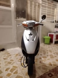 دراجه سازوكي للبيع السعر 300 اوراق الرقم 07705514247