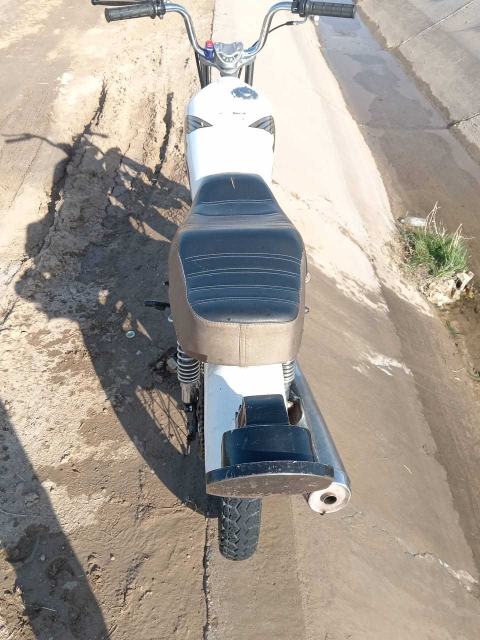 دراجه للبيع محرك نامه مامفتوح الشطره ***********

