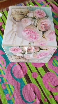 فرشه مال عرس جديده ستخدام يوم واحد فقط مفروشه ع جربايه للبيع0781345479...