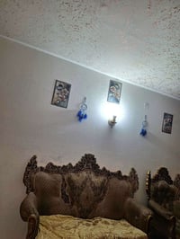 للبيع  شقه عماره طابق ارضي غرفتين نوم وصاله ومطبخ ومخزن وطرمه وحديقه  ...