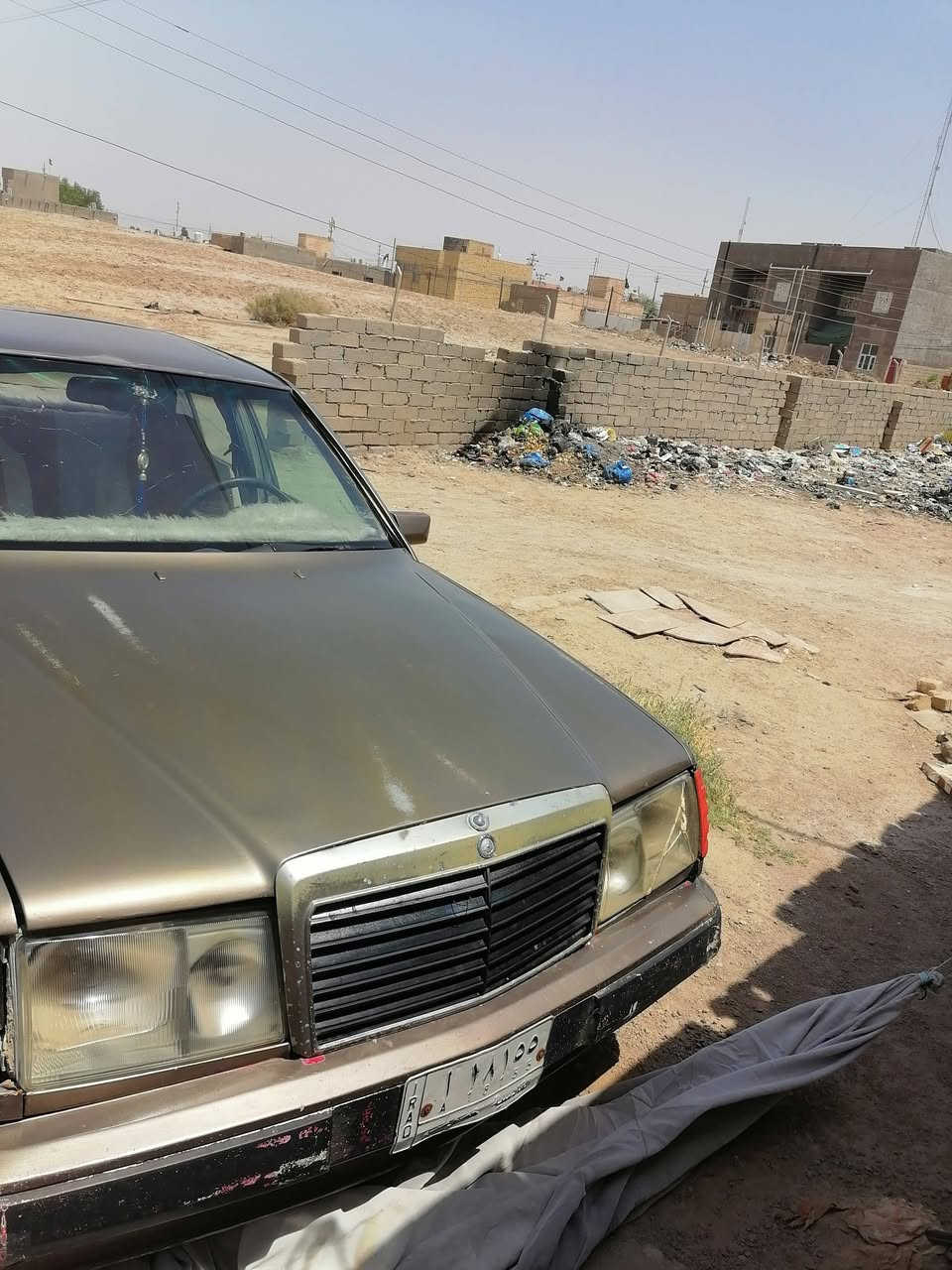 سلام عليكم ورحمة الله مرسيدس دب موديل ١٩٨٧ مشروع وطني بأسمي مصبوغ عام قواعد دبل ابلاد محرك كير ففتي مكفول كهربايتها شغاله مكان سياره ناصريه سوق الشيوخ السعر ٣٠# موبايل ***********
