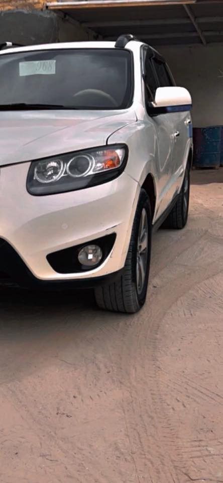 سنتافي 2012فول المكان كربلاء 148وبيها مجال  الشراي يتصل ***********
