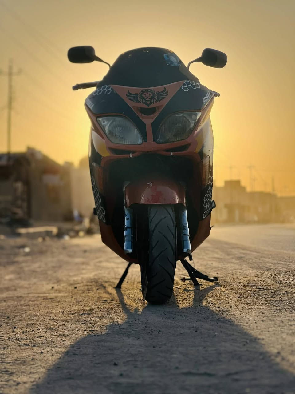 سلام عليكم فورزه 09 دراجه نضيفه 7 نمر 4 تحويلات دراجه كله شغاله لايت عالي ناصي شاير دبل شاره هورن يعني شغاله من طول الطول مال جناي دراجه اوراق كامله ومنفيس ملاحضه دراجه مفتوحه والفات فقط الباقي كفاله الون بلادي فقط موشمه سعر 750 وبيه مجال مكاني ناصريه سيددخيل ***********
