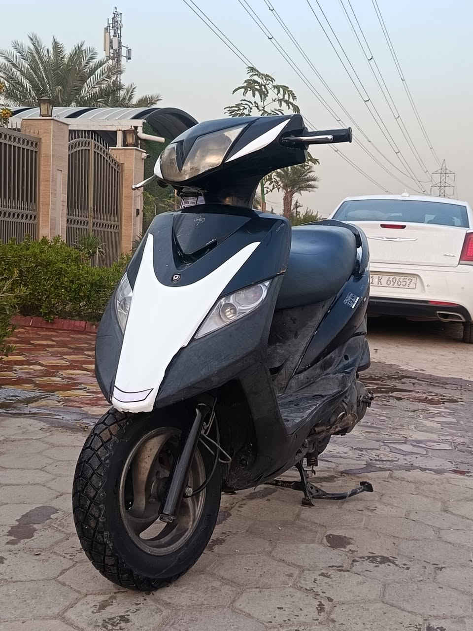 السلام عليكم دراجه ماكس ثعلب مكينه خرسه متسمعلها صوت شلعه ومعدل تخبل معدلها 120 كهربائيات ڪلها شغاله سلف هندر نكره بكل وقت كفرات بلاديه ختم واحد ويا الشاصي كيج بانزين و سرعه شغال قفل جنطه وستيرين وبانزين شغال بريك خلفي امامي وياها متفيس منل شركه السعر 650 وبيها مجال مكاني غزاليه رقمي *********** واتس❤
