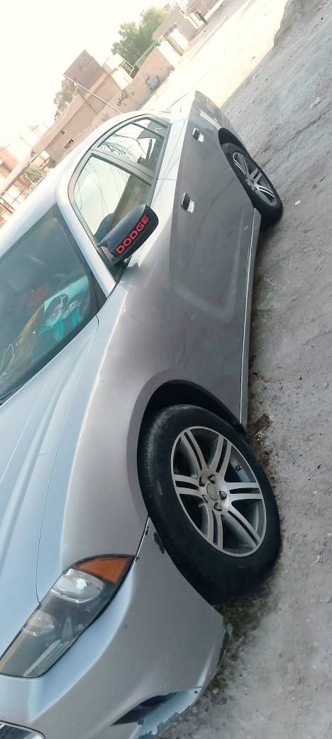 السلام عليكم جارجر ١٤ كفاله من الحادث والكص
جاهزه سياره من كلشي سعر ٧٥ رقم هاتف *********** واتساب
