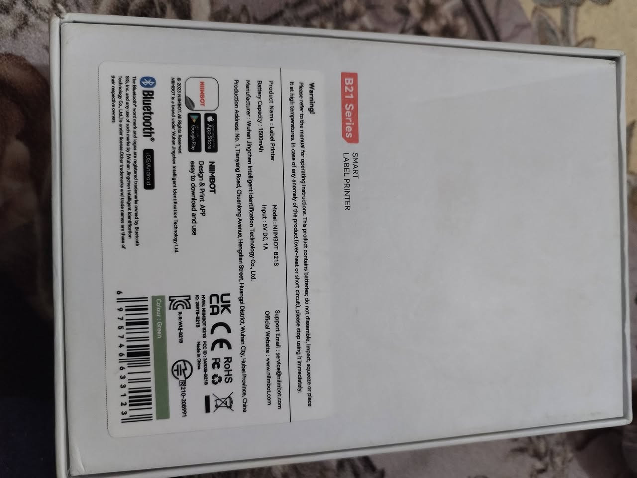 العنوان: طابعة ملصقات Niimbot B21 (النسخة الأصلية) - جديدة تماماً 🏷️
العنوان: طابعة ملصقات Niimbot B21 (النسخة الأصلية) - جديدة تماماً 🏷️
​التفاصيل:
لأصحاب المحلات، الصيدليات، المولدات، ولمحبي الترتيب.. متوفرة طابعة Niimbot B21 الذكية بلونها المميز وتصميمها الكلاسيكي الراقٍ.
​✅ الحالة: جديدة تماماً (استخدمت لتجربة 5 ملصقات فقط) وبكامل ملحقاتها وكارتونها.
✅ العمل: حرارية (بدون حبر نهائياً)، تربط بلوتوث على الموبايل وتطبع فوراً.
✅ الاستخدامات:
​طباعة وصولات قبض (للمولدات والخدمات).
​طباعة كارتات تعبئة الرصيد وباركود الأسعار.
​تكتات الملابس واللصقات التعريفية.
​تنظيم العلب والأدوات المنزلية.
​✅ المميزات:
​تدعم اللغة العربية والإنجليزية بوضوح عالي.
​بطارية داخلية تدوم طويلاً وشحن Type-C.
​تطبيق خاص (NIIMBOT) سهل جداً بالتصميم والطباعة.
​📍 المكان: الأنبار - هيت.
💰 السعر: [ 75 ] الف دينار (بيها مجال طيب للشراي).
​#طابعة_حرارية #NiimbotB21 #سوق_هيت #الأنبار #معدات_كاشير #وصل_قبض #مستعمل_نظيف #العراق


**إذا كنت صاحب هذا الإعلان وتريد حذفه لأي سبب، رجاءا أرسل رسالة إلى الدعم الفني**