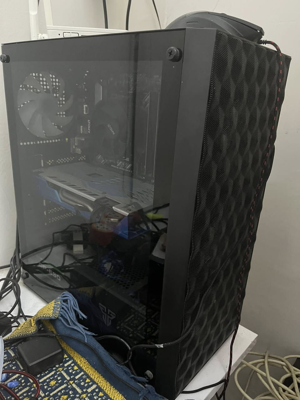 حاسبه العاب للبيع المواصفات:المعالج:r5 5500 :كرت الشاشه :rx590نيترو :الرامات :16گيگه :الهارد:256گيگه :المذزبورد:b450 السعر 600وبيها مجال بسيط مكاني البصره المعقل


**إذا كنت صاحب هذا الإعلان وتريد حذفه لأي سبب، رجاءا أرسل رسالة إلى الدعم الفني**