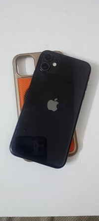 آيفون 11 • مقفول ايكلود • جرف النداف