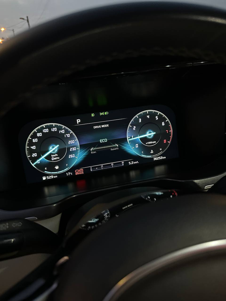 للبيع فقط رجاءا
كيا سورنتو2023 وارد امريكي فئة Sx فول الفول عدا كامره360 درجه وكامره مري محرك 2.5 تيربو4 سلندر Gdi لون اسمنتي الغرفه لون ابيض ملكي VIP كشنات جلد منفصله السياره 6 راكب ماشيه 36 الف كيلو ممشئ أمريكا
حادثها بنيد وقبق جنطه استبدال ومصبوغات كله تفصيخ
السياره بدون اير باك دشبول صافي. سبير وجك وطفايه.
السياره جديده من كلشي باسمي وكامله ذاك اليوم رقمتها.
المواصفات
رادار امامي
حساسات خلفيه
رادار جانبي
تحكم مري
كشنات كهرباء
فتحه بنوراما
تشغيل عن بعد
إطفاء ذاتي
مانع انزلاق
وضع منحدرات
Auto hold
هاند بريك إلكتروني بصمه
جام اوتو
قطعتين تبريد
وبعد خير من الله مواصفات
السعر:280
العنوان بغداد الكرخ السيديه
للتواصل ***********
***********
