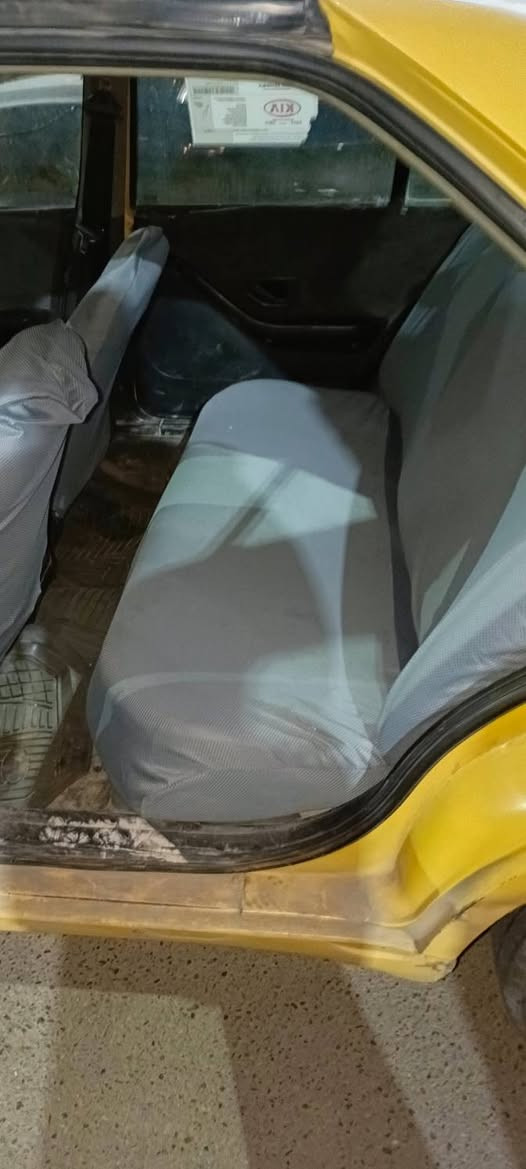 بيجو بارص 2011
محرك فرنسي جديد مكفول قطرة بالنص
الگير مكفول وبحالة جداً ممتازة 
كهربائيات كلها شغالة 
صدر امامي جديد 
صدر خلفي جديد 
تخم تايرات جديد 
السيارة داخلة هزة 
مصفرة هيئة وغرامات 
تحويل ثاني يوم 
بيها نقوصات كلش بسيطة 
يحتاجلها دگم للجام الامامي واني جايبهن انت بس تشد 
واليدة مال باب الصدر موجودة انت بس تشد 
مكان السيارة بسمايا 
حاب تستفسر اكثر 
هذا رقمي ***********
