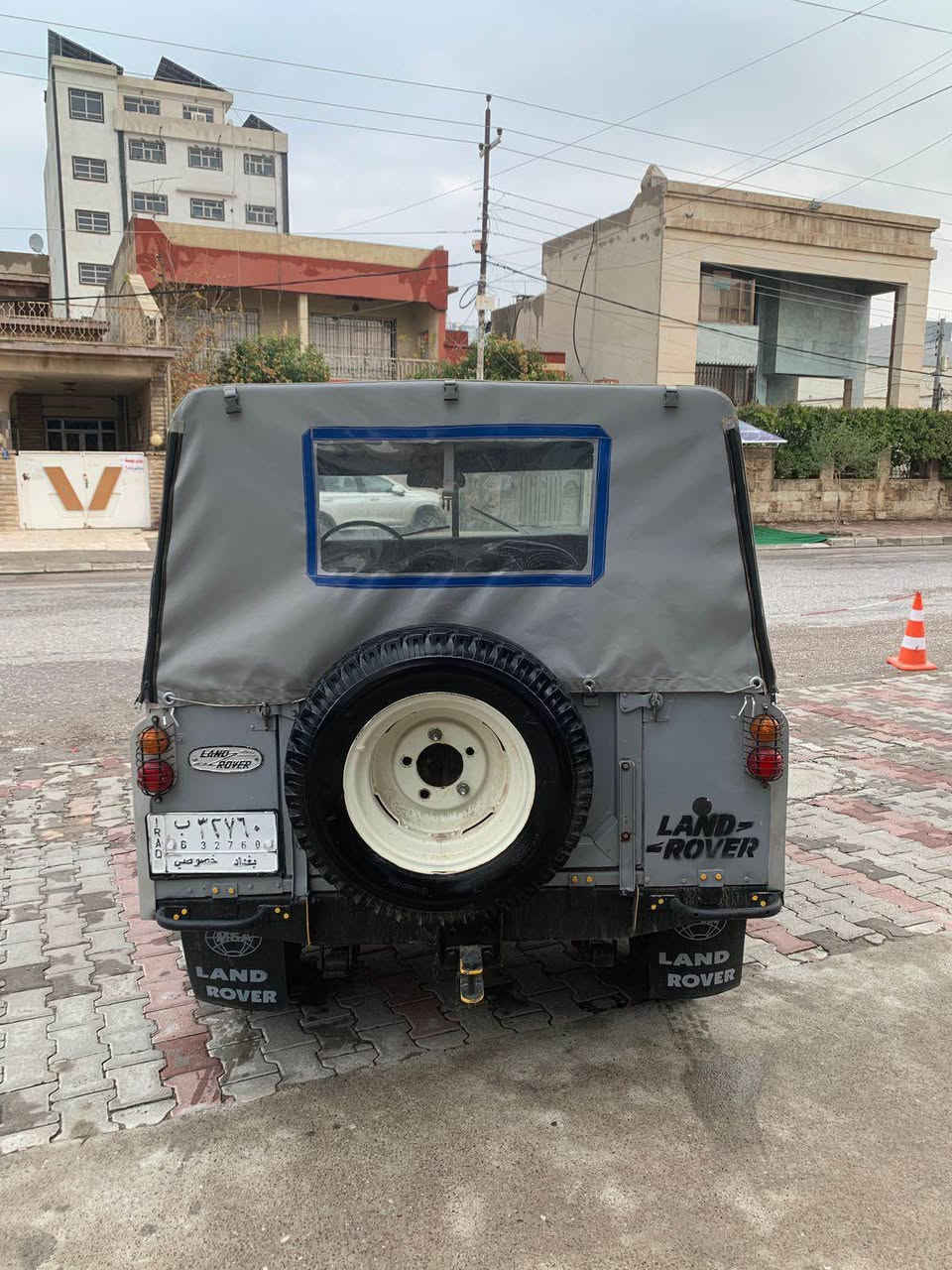 لاندرۆڤەر 1977 
حیزام سبوغ بۆ جوانی 
چوار پستۆنی بەنزین 
ڕەقەم بغداد بێ اولیات 
سوکان پاوەر و دەبل ئەکسل 

نـــــــــرخ   43 $
وەتساپ☎️*********** Singapore
