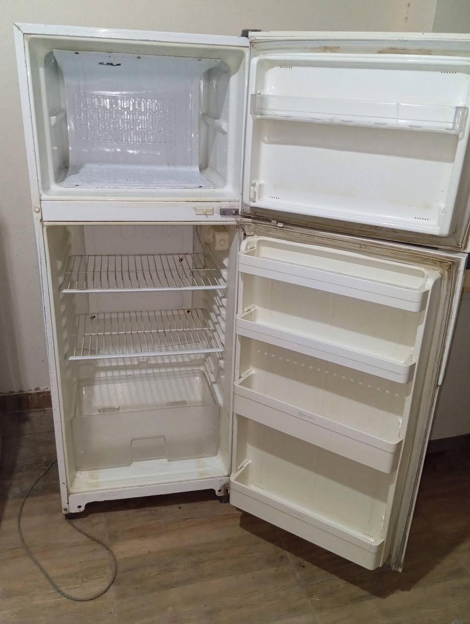 تلاجة ايديال 14 ديفروست بحالة ممتازة للتواصل 01030509290


**إذا كنت صاحب هذا الإعلان وتريد حذفه لأي سبب، رجاءا أرسل رسالة إلى الدعم الفني**
