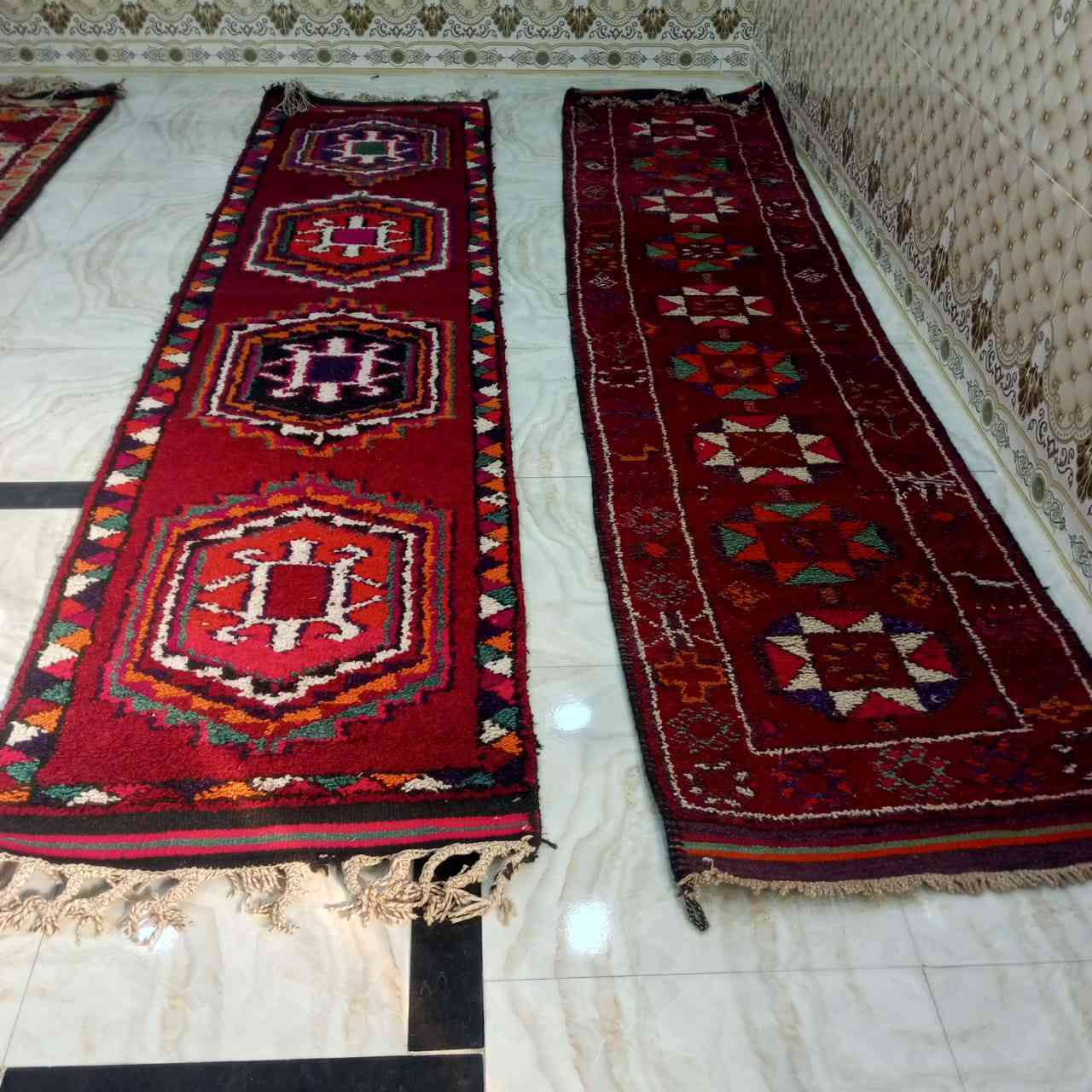 سلام عليكم غلايج للبيع ١٠ جدد سعر الوحده ب ٣٠وبيها مجال
***********
