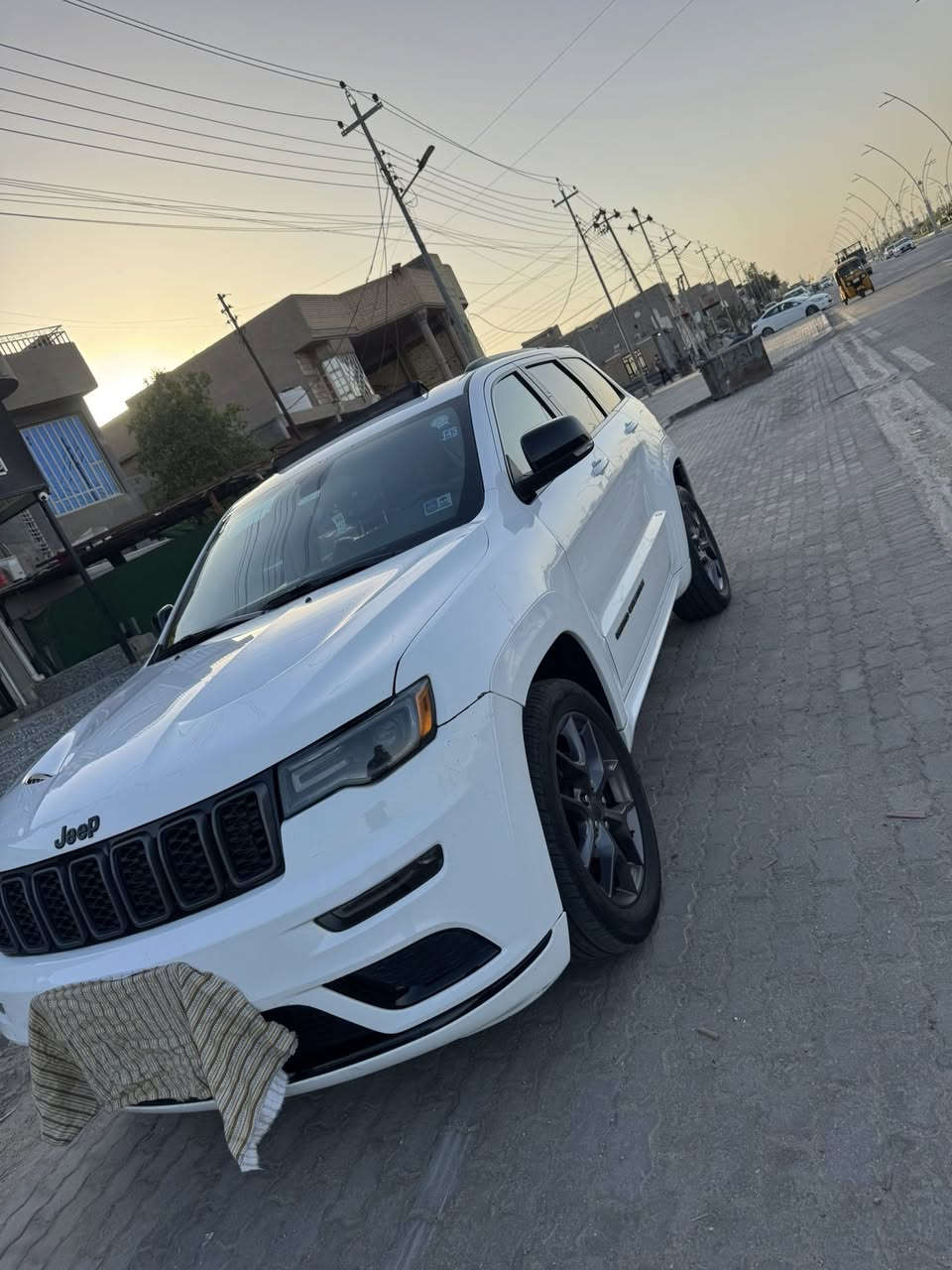 كشنات
عليكم جيب لمتد2020X   وارد امريكي
ماشيه٥٤  فول موصفات 

بانوراما اعلى فئه X 

رادار امامي

جكات 

بانوراما

كشنات جلد وكهرباء لون اسود 

حساس امامي خلفي

شاشه كار بلي

كامره خلفيه

باب خلفي كهرباء

ماوس تغير وضعيات لقياده

كشن سايق خزن ميمري

ستيرن كهرباء

نضام نقطه عمياء

مري شفط

لد نهاري

لايت زنون عدسه متحركه

زراك لايت

تشغيل عن بعد

رقم بصره بسمي 

 ***********

مكان بصره
سعر 
235$
