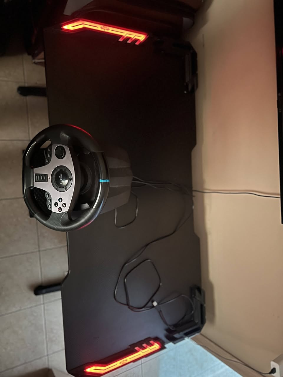 سلام عليكم ميز قياس120x73x60
وارجل مقاس 80x40مم

الميز أضاء لد RGB 

الميز سعره 150 وبي مجال

وشاشه حجم 32 سعرها 100 وبيها مجال


**إذا كنت صاحب هذا الإعلان وتريد حذفه لأي سبب، رجاءا أرسل رسالة إلى الدعم الفني**