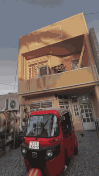 السلام عليكم تكتك مديل ١٨شهر١٢ رقم بغداد بسمي انكليزي تحويل ثاني يوم كامله وجاهزه مكفوله من ضربه وصبغ ونقص مكان بغداد البياع تقاطع درويش السعر ٥٦٠٠ وبيهه مجال الاتصال والاستفسار ***********
