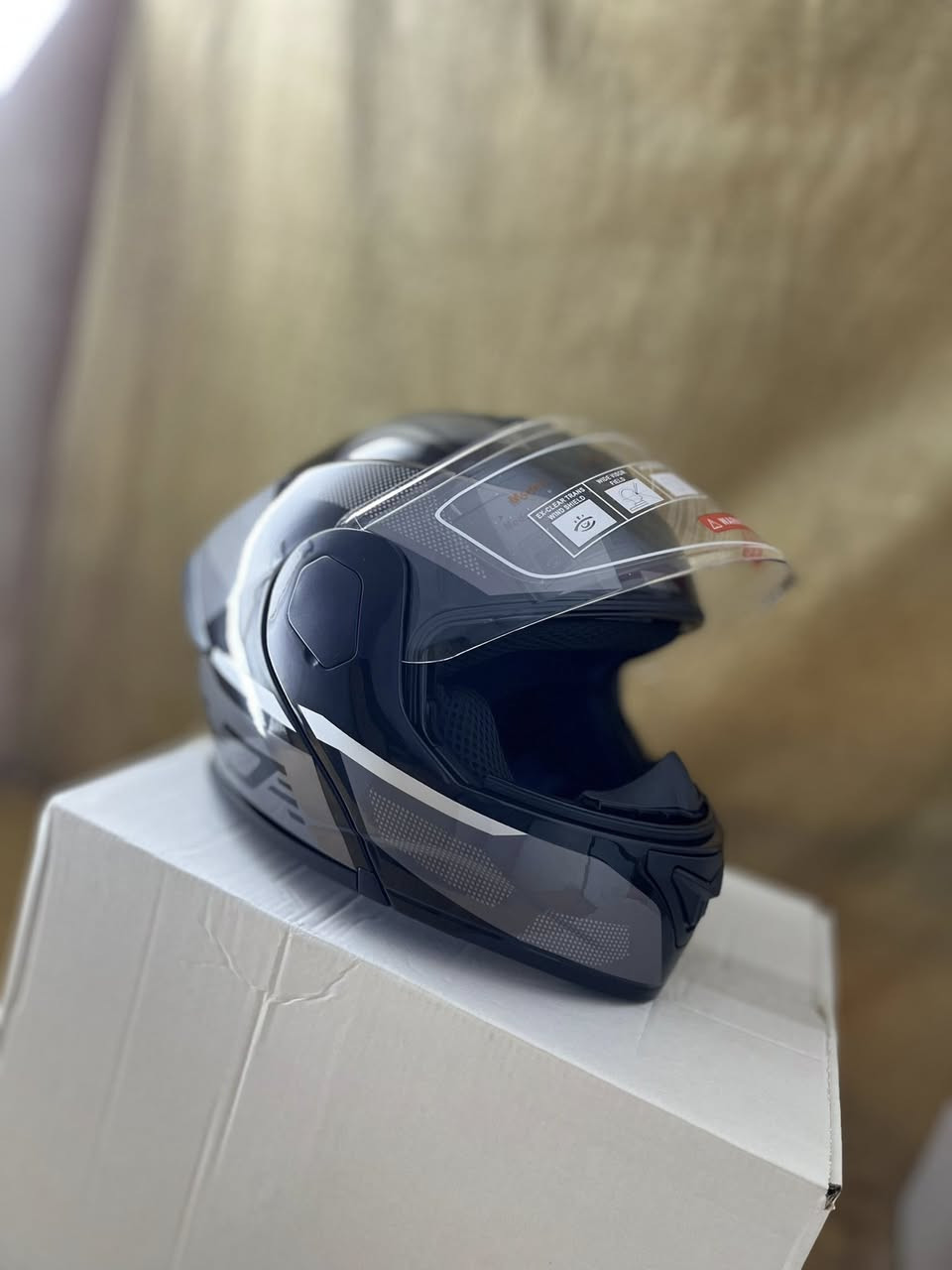 سلام عليكم
توفرت خوذه فك قلاب اصليه 

قياس لارج وسط

جامه مضلل وشفاف 

تحت شروط سلامه والجوده العاليه

اربع فتحات تهويه حقيقه 

داخليه قابله للازلهه والتنضيف 

سعر قطعه 55,000الف فقط يتوفر توصيل لكل العراق 🚚


**إذا كنت صاحب هذا الإعلان وتريد حذفه لأي سبب، رجاءا أرسل رسالة إلى الدعم الفني**