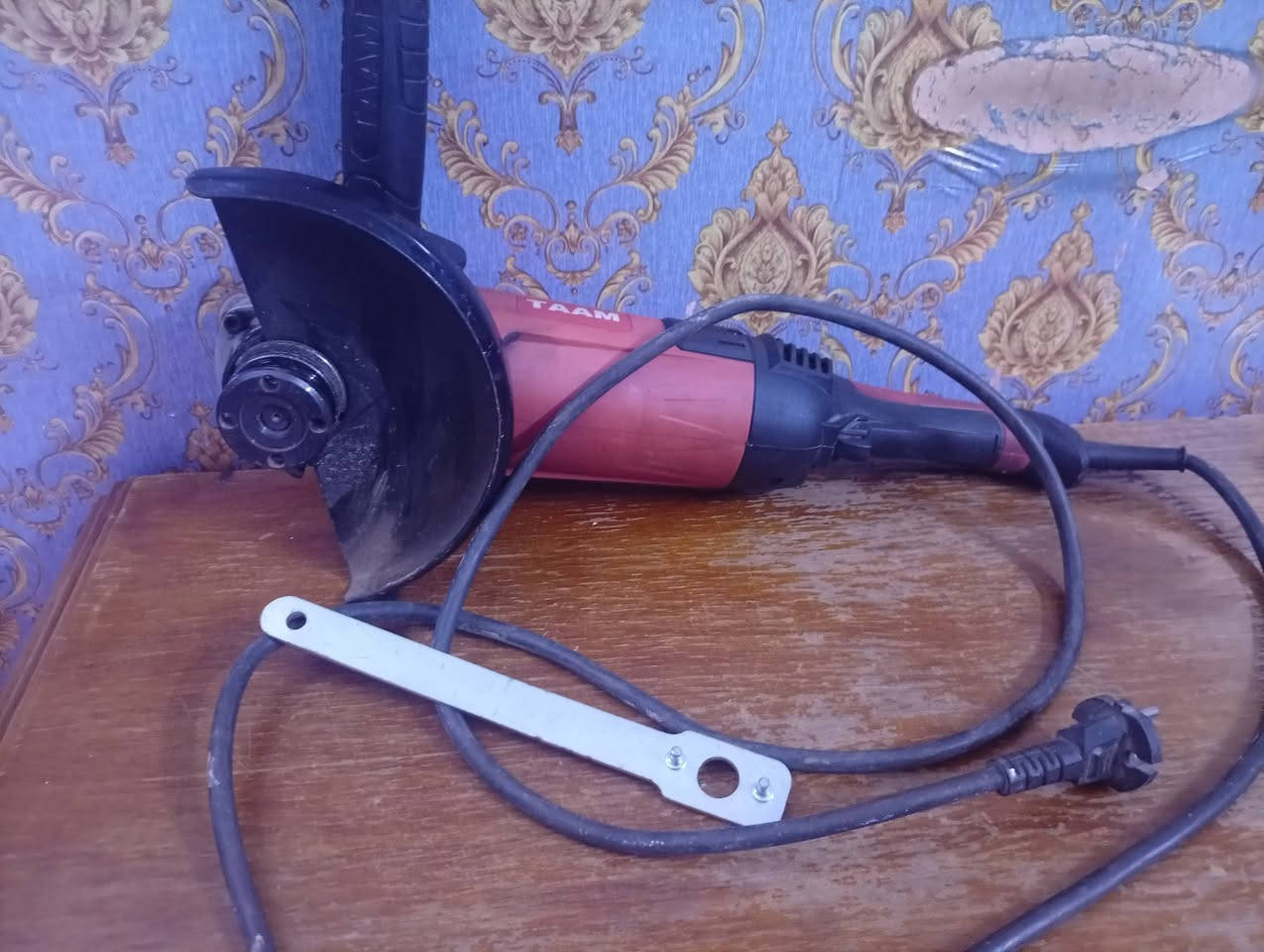 كوسره وسط البيع مستخدمه قليل


**إذا كنت صاحب هذا الإعلان وتريد حذفه لأي سبب، رجاءا أرسل رسالة إلى الدعم الفني**