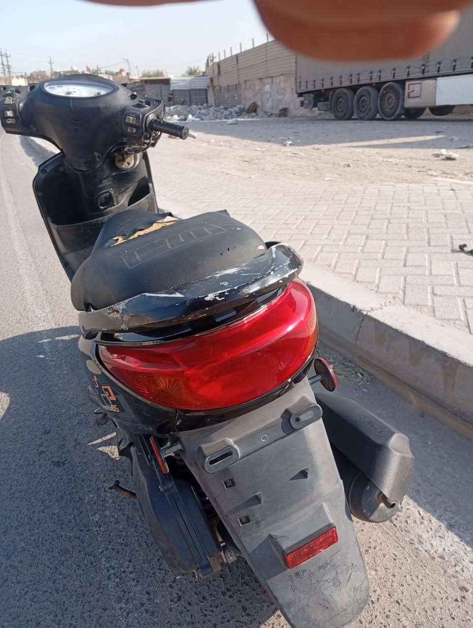سلام عليكم بغبغا للبيع دراجه مكفوله كفاله عامه جيب فيتر وتعال سعر 900 وبيه مجال للشراي مكاني زعفرانيه نهايه اربع شوارع دراجه صاله 7اشهر من نازل اوراق موجوده 
رقم ***********
