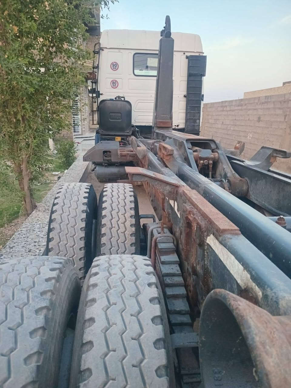للبيع سكانيا جنكال رقم بصره سنويه نافذه حجم 113موديل ٩٤ مكينه ٦ كير ٥ب٥ تك ومطوله مكينه ستندر تخم تاير جديد سياره جاهزه للعمل من كل النواحي وسعرها (٢١٠) واي استفسار *********** مكانها بغداد السياحي.

