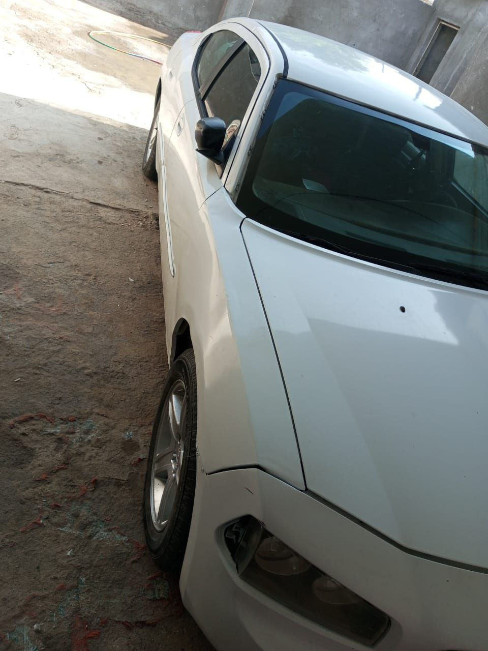 من رخصة الادمن جارجر موديل ٢٠١٠ للبيع نضيفه ادوات كص جنطه فقط حداديه تخم تاير باتري جديد محرك كير جديد 
وسعرها مناسب ٤٠ ورقه وبيه مجال 
اني مكلف هاذ رقم صاحب السيارة خابره *********** مكان السياره محافظة ميسان ناحيه سيد أحمد الرفاعي
