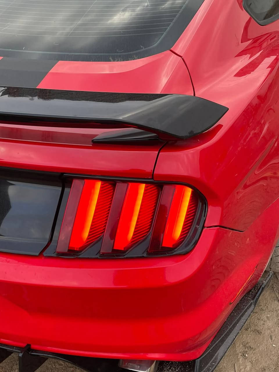 السلام عليكم موستنك للبيع
مديل 2017 كير عادي 📍
محرك 3700 / v6
⚜️كت كامل شيلبي محدث سياره⚜️
سياره مكينه اليوم شادها جديده
اكسل جديد عينه صينيه فلاوين كلج كلهن جدد ‼️ولف حماوه ريسنك
فان جي تي  عليها شوته  كزوز صوت مرتب وحلوك كورسا 100$
ويل تو سايز توا شاده 800$ + تايرات جدد ‼️ حادث امريكا جاملغ  وسياره حزام حته لاتعبك وتعبني رقم سياره بصره 4 ارقام مميز  تحويل ثاني يوم
رقم الهاتف :***********
مكان البصره سعر سياره مناسب شراي يتصل
